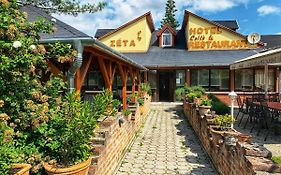 Hotel Zéta